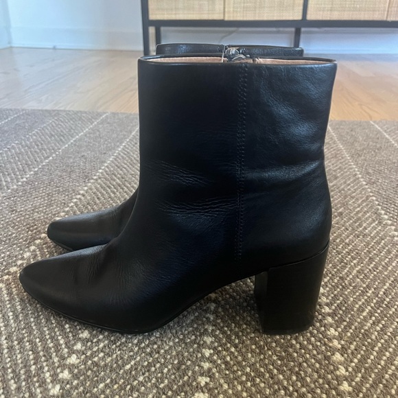 SOLD OUT Madewell Fiona Leather Ankle Boots - Picture 6 of 13